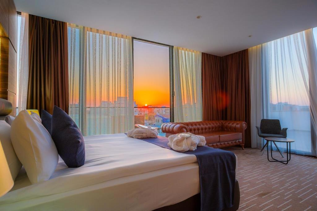 Ekor Elegance Hotel Famagusta  Exterior foto